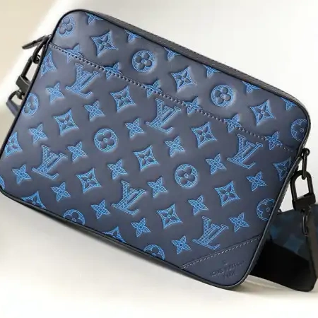 Brother Sam Yupoo Bag LV 2209HT0005 1025